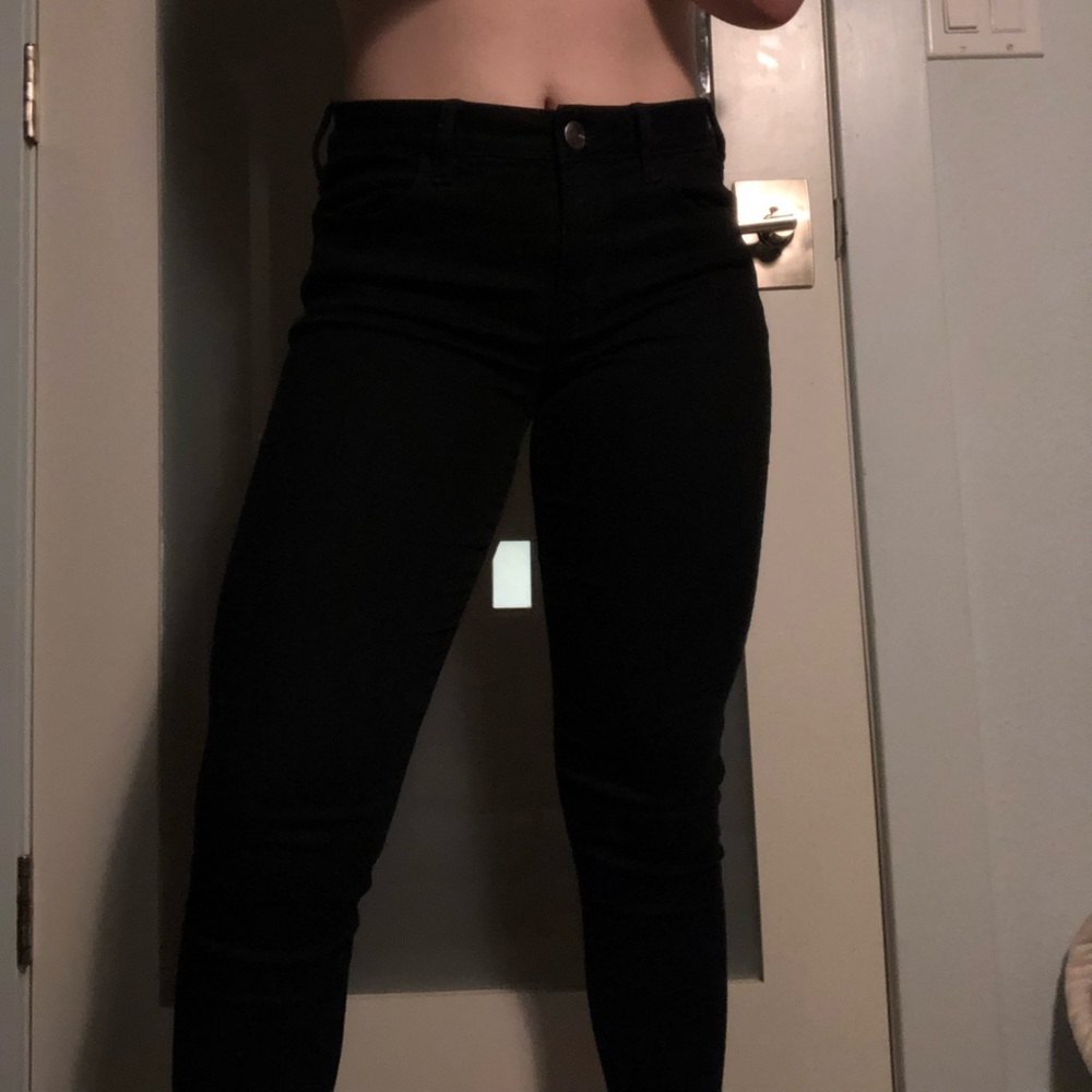 American Eagle black skinny jeans